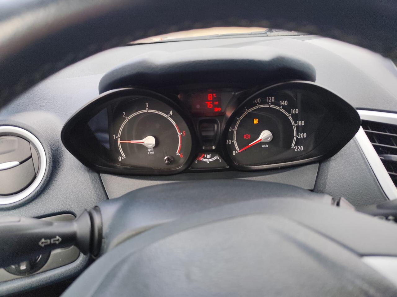 Ford Fiesta Ikon 1.4 TDCi 70CV 5 porte