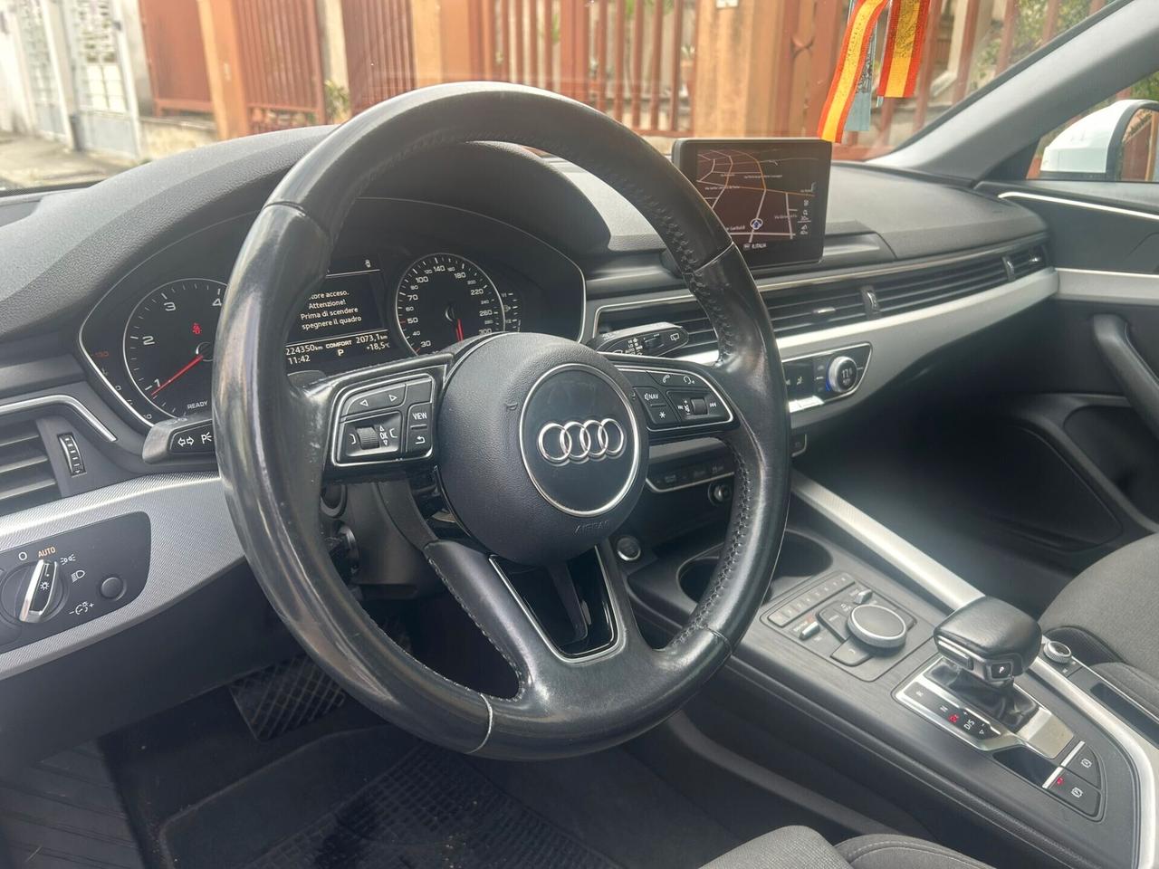 Audi A4 SW 2.0 TDI 150CV Aut. Sport *TETTO APR.