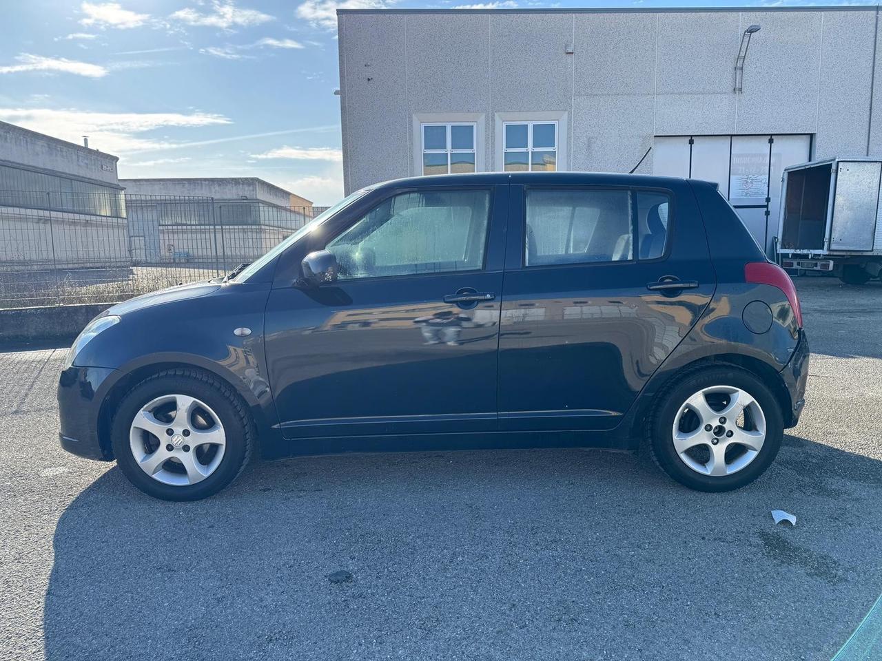 Suzuki Swift 1.3 5p. GLX