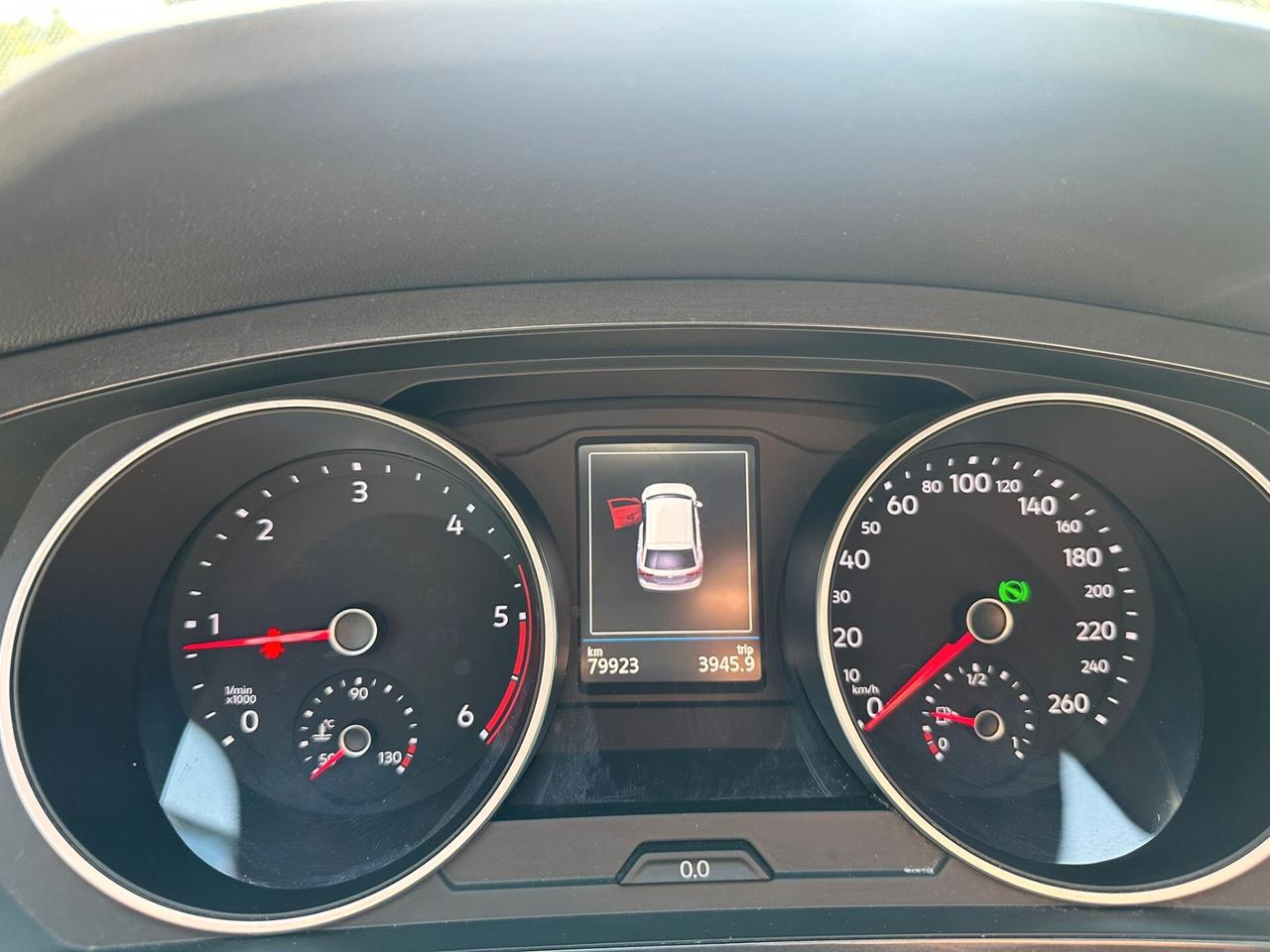 Volkswagen Tiguan 2.0 TDI SCR DSG Sport R-Line
