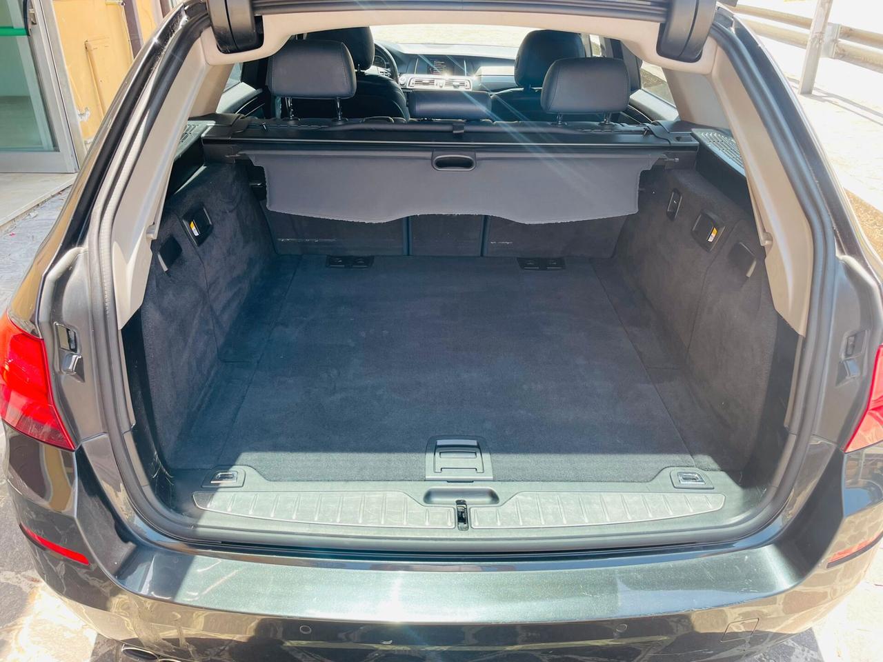 Bmw 520 520d Touring Luxury Pelle Individual