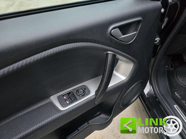 ALFA ROMEO MiTo 1.6 JTDm-2 S&S Distinctive Sport Pack