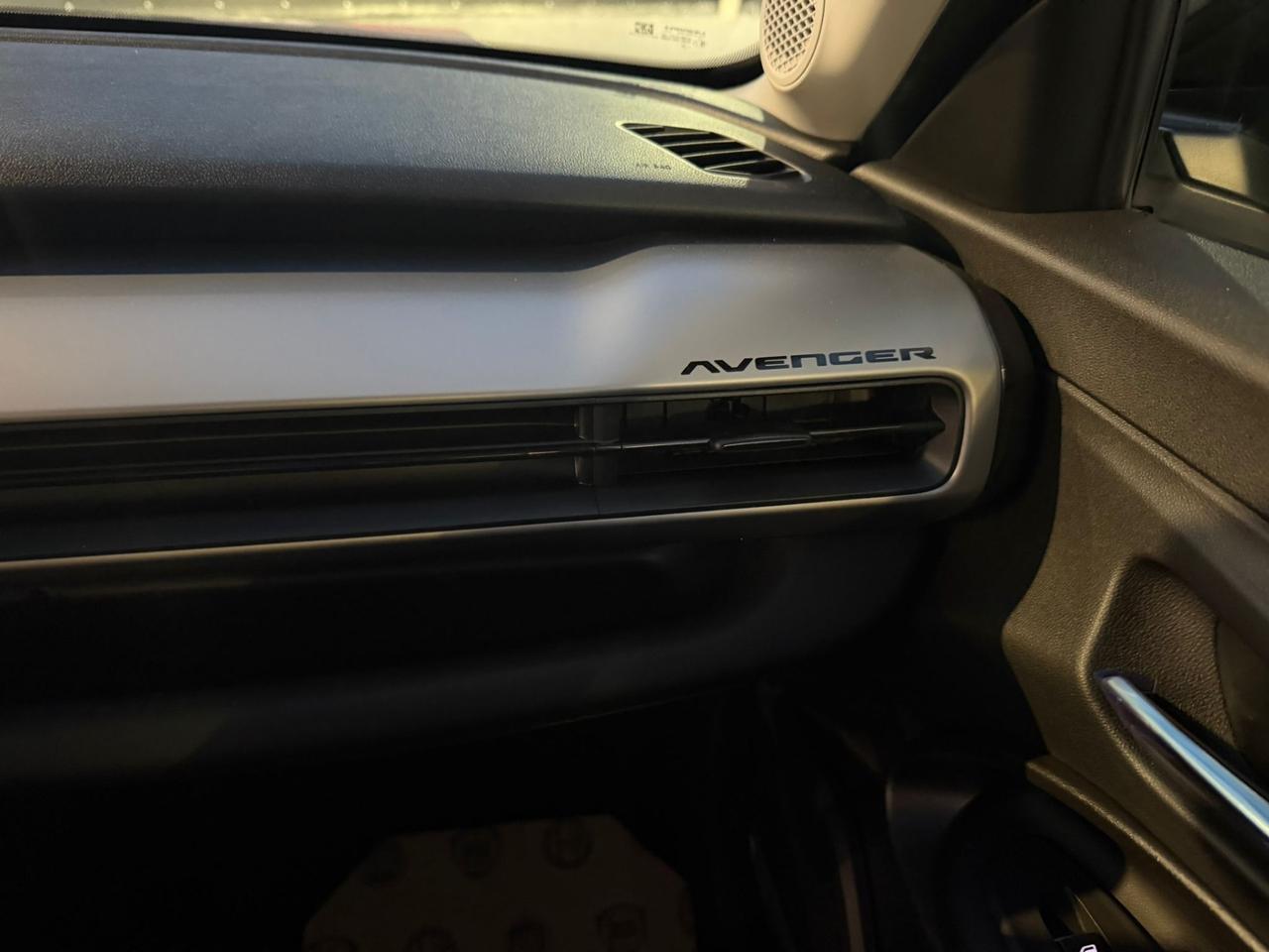 Jeep Avenger 1.2 Turbo 110 CV MHEV Altitude