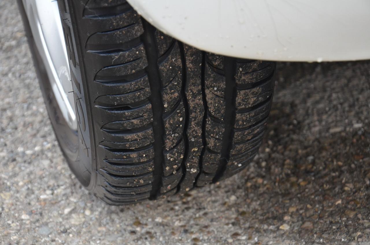 Opel Agila 1.2 16V 94CV Enjoy