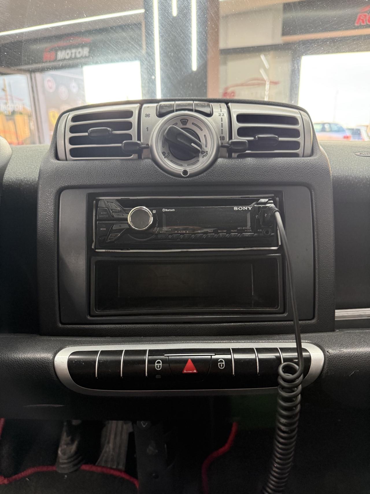 Smart ForTwo 800 40 kW coupé pure cdi