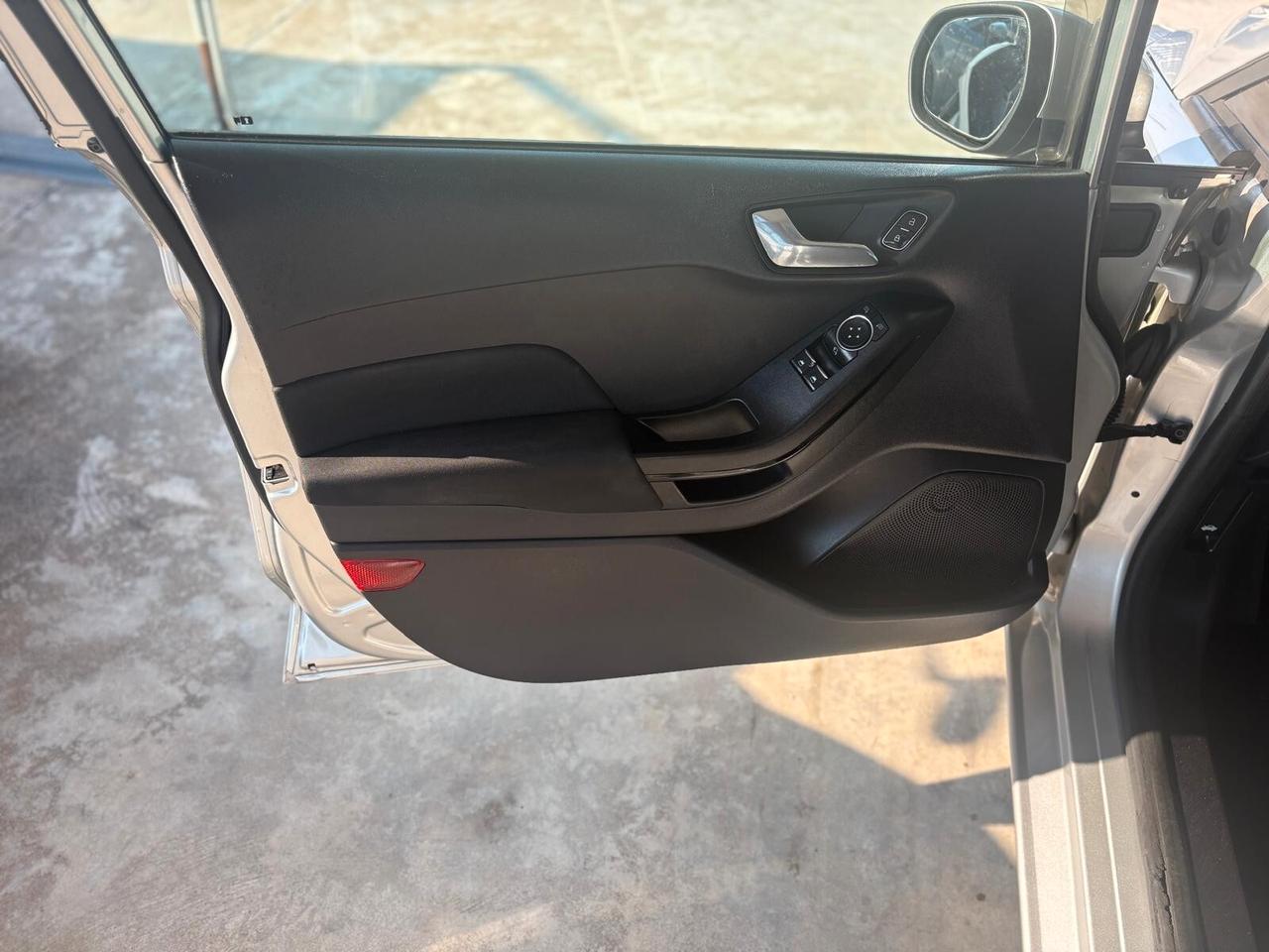 Ford Fiesta 1.5 TDCi 5 porte Vignale