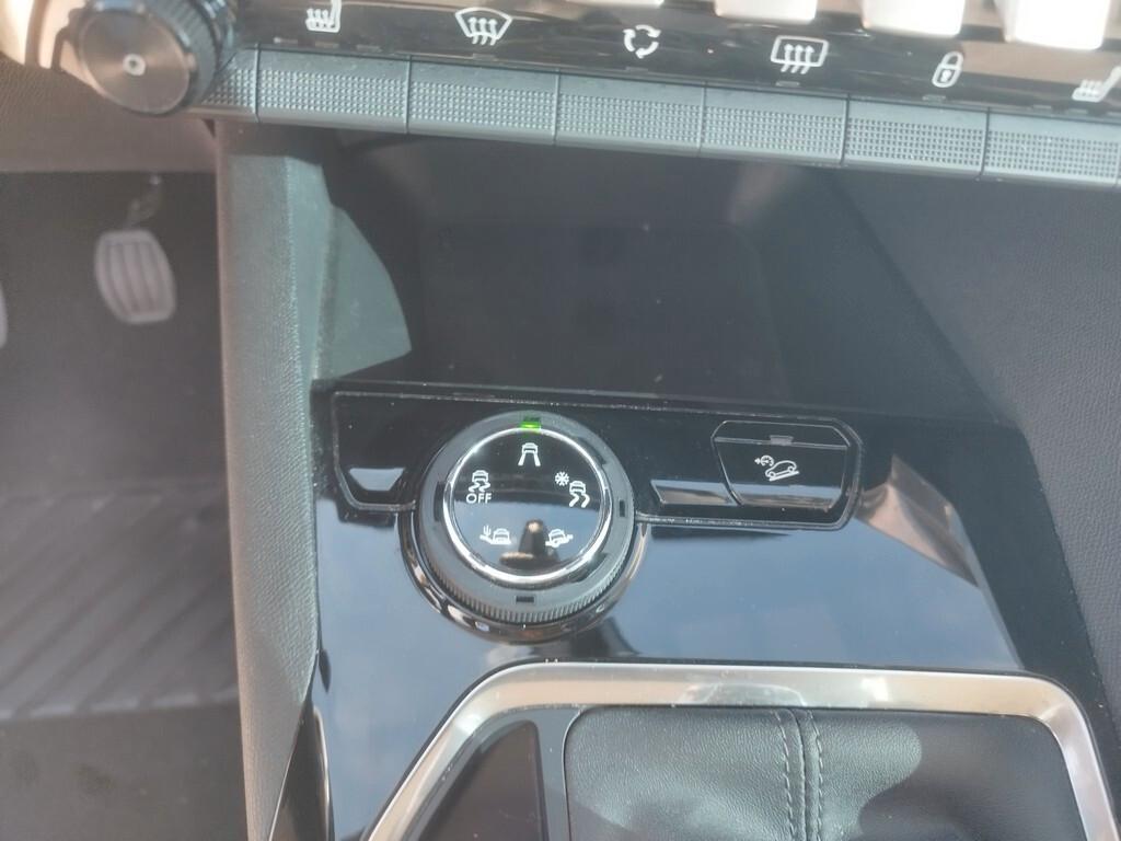 Peugeot 3008 BlueHDi 130 S&S Allure Pack