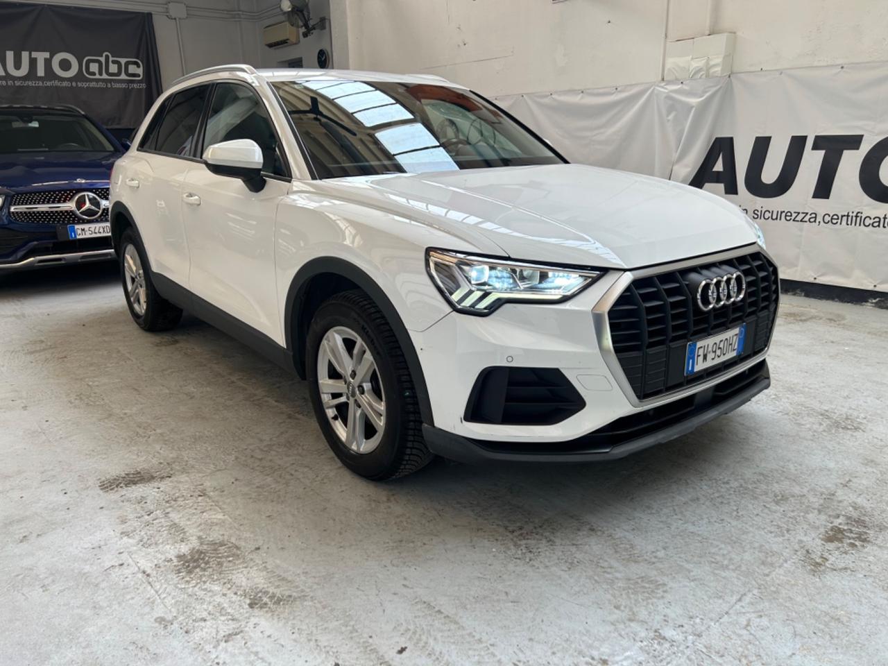 Audi Q3 35 TDI S tronic Business Advanced