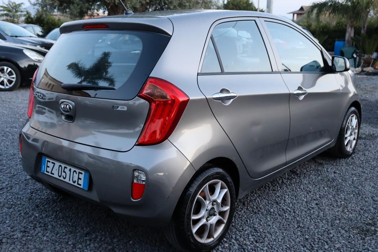 Kia Picanto Kia picanto 1.0 Benz/GPL