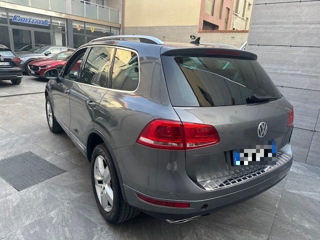 VOLKSWAGEN Touareg 3.0/240CV V6 TDI DPF