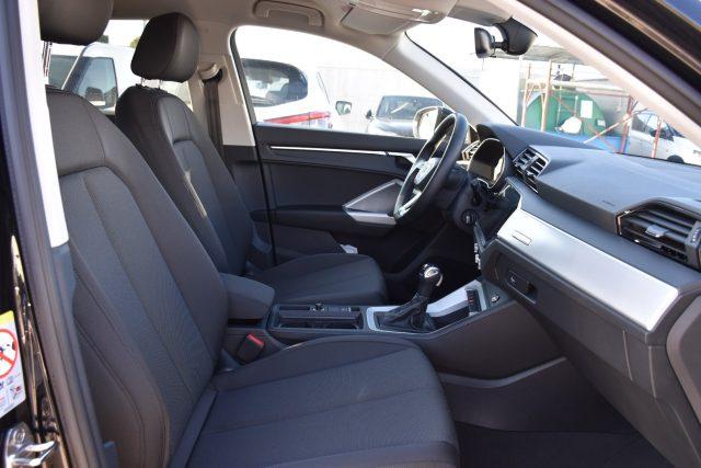 AUDI Q3 35 TDI S tronic Business *Telecamera, Navi, LED*