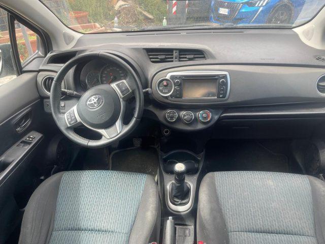 TOYOTA Yaris 1.0 5 porte ACTIVE