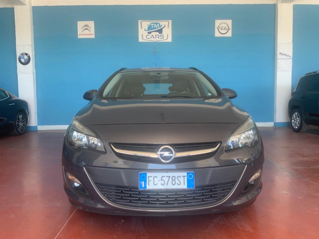 Opel Astra 1.4 Turbo 140CV Sports Tourer GPL Tech Elective