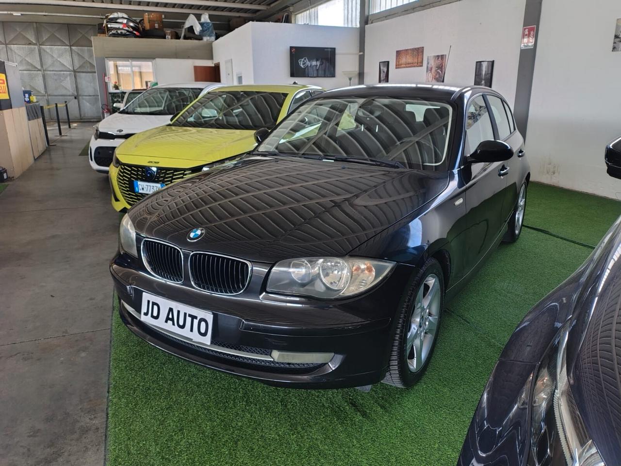 Bmw 116 116i cat 5 porte Futura
