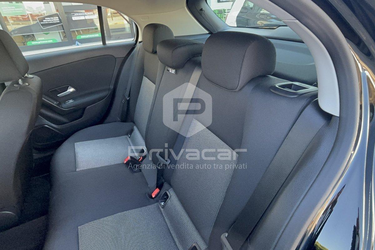 MERCEDES A 180 d Automatic Business