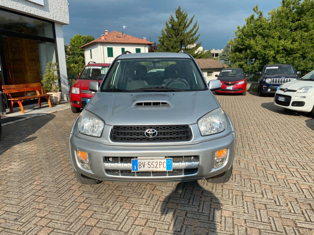 Toyota RAV 4 RAV4 2.0 Tdi D-4D cat 5 porte Sol