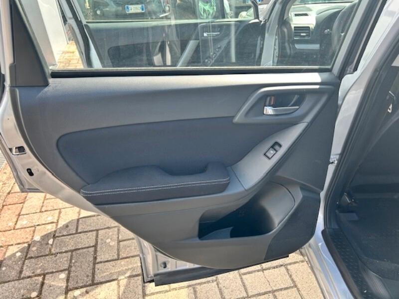 Subaru Forester 2.0d Style