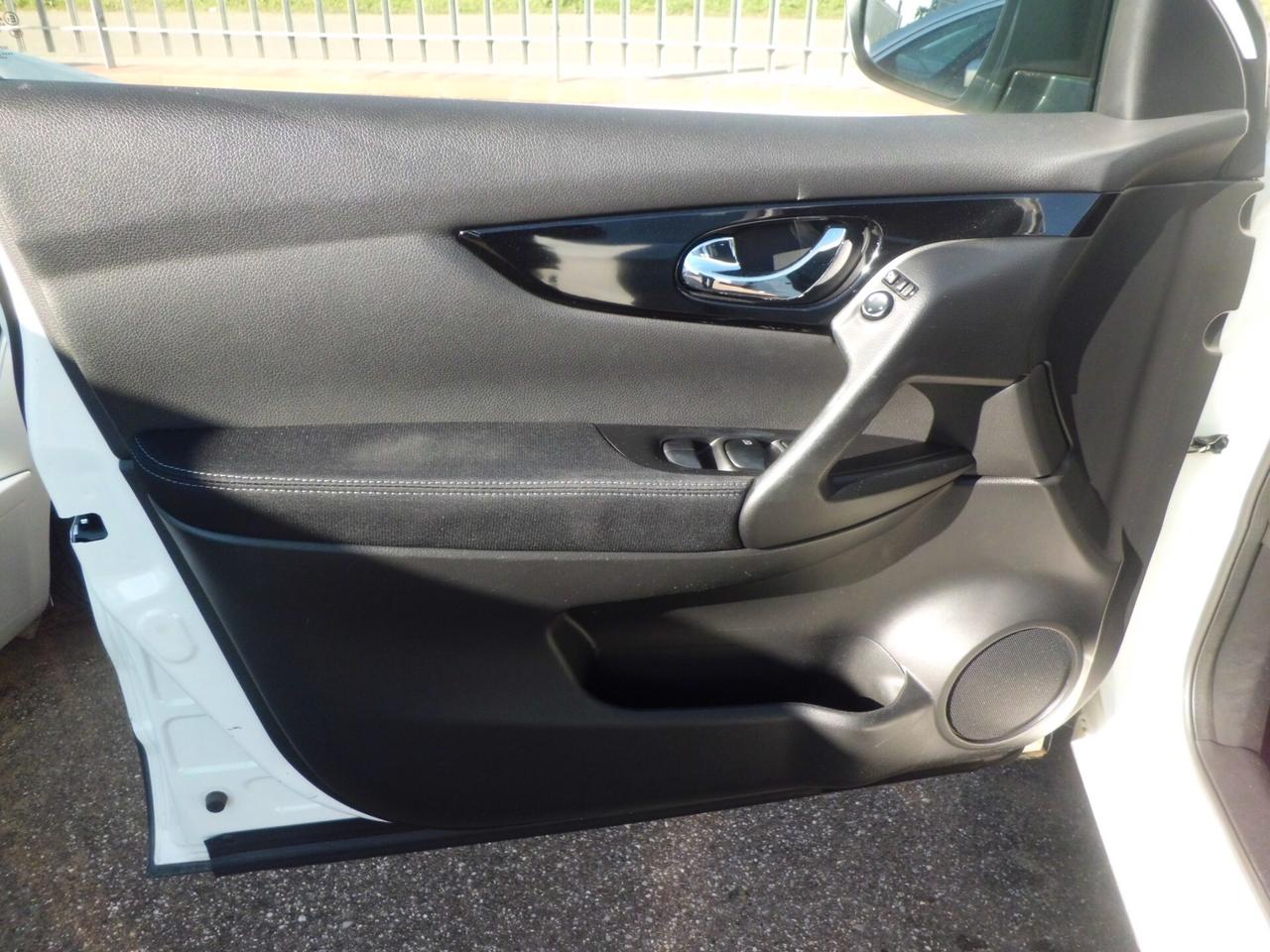 Nissan Qashqai 1.5 dCi Tekna