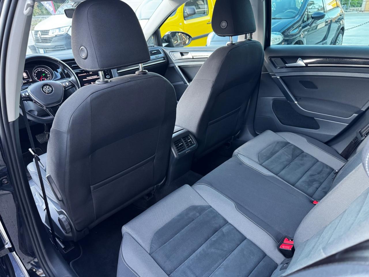 Volkswagen Golf 1.5 TGI DSG 5p. HIGHLINE BlueMotion Technology