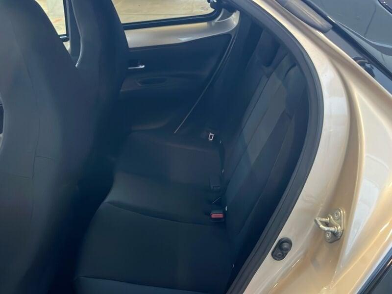 Toyota Aygo X 1.0B (72 CV) Lounge Air S-CVT