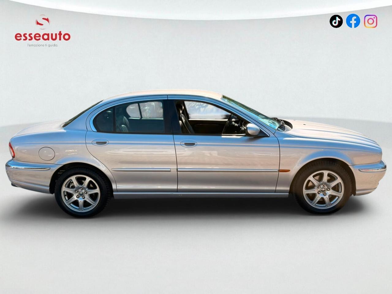 Jaguar X-Type 2 litri V6 24V cat