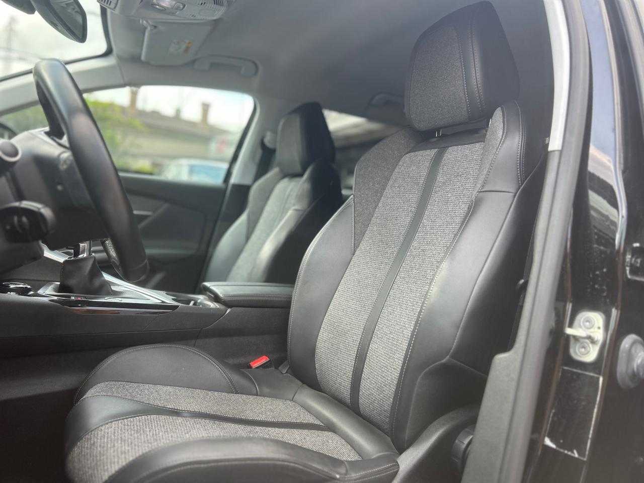 Peugeot 3008 1.5 bluehdi Allure s&s 130cv