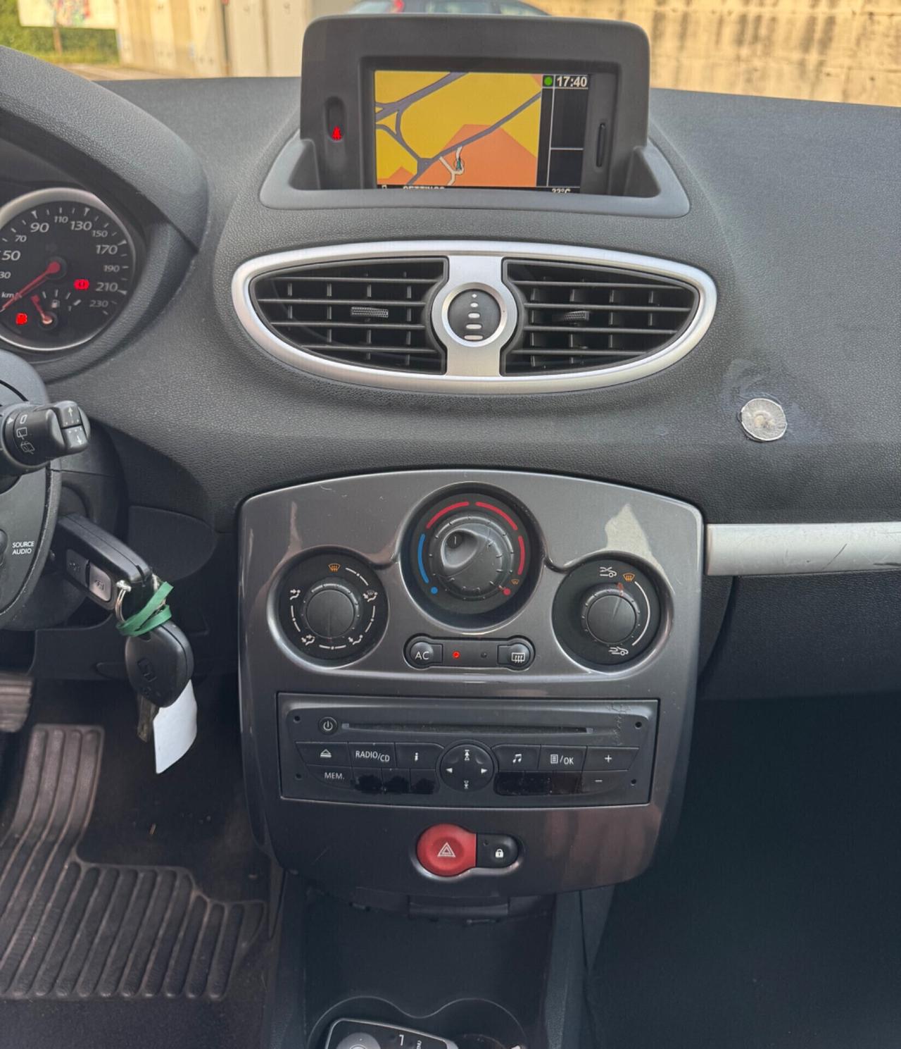 Renault Clio 1.2 16V 5 porte GPL Dynamique