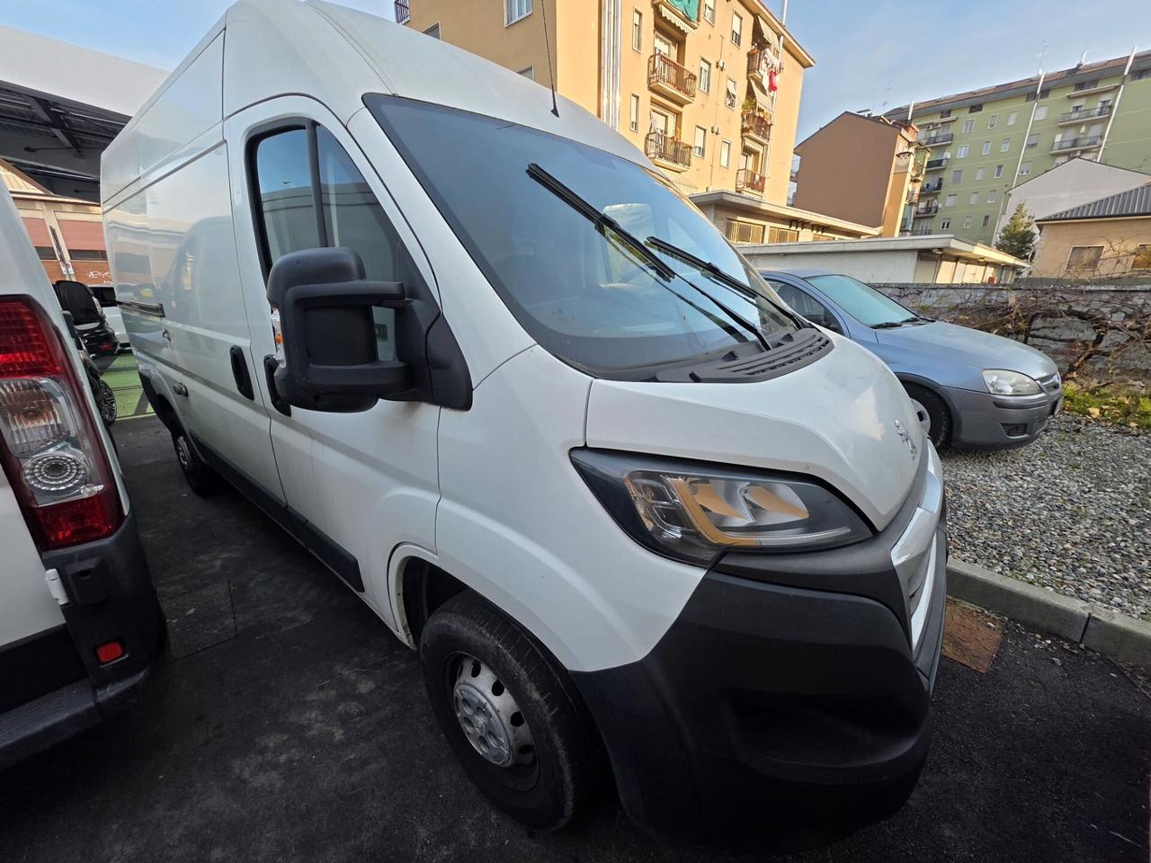 Peugeot Boxer 2.2 BlueHDi 140cv *leggere descrizione