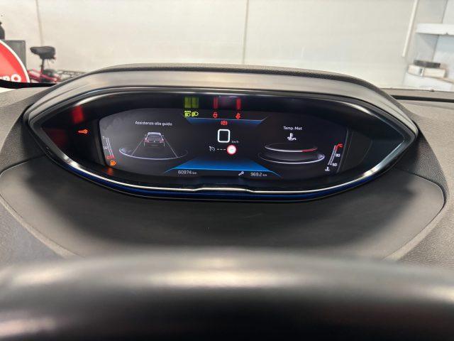 PEUGEOT 5008 7 Posti Allure Pack 1.5 Diesel