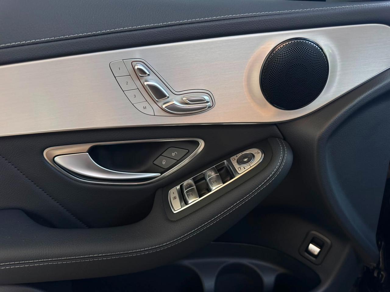 GLC 300 de 4Matic Plug-in hybrid Coupé Premium Plus Tetto apribile