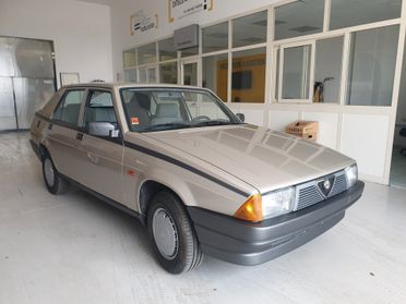 Alfa Romeo 75 1.8 CARBURATORI