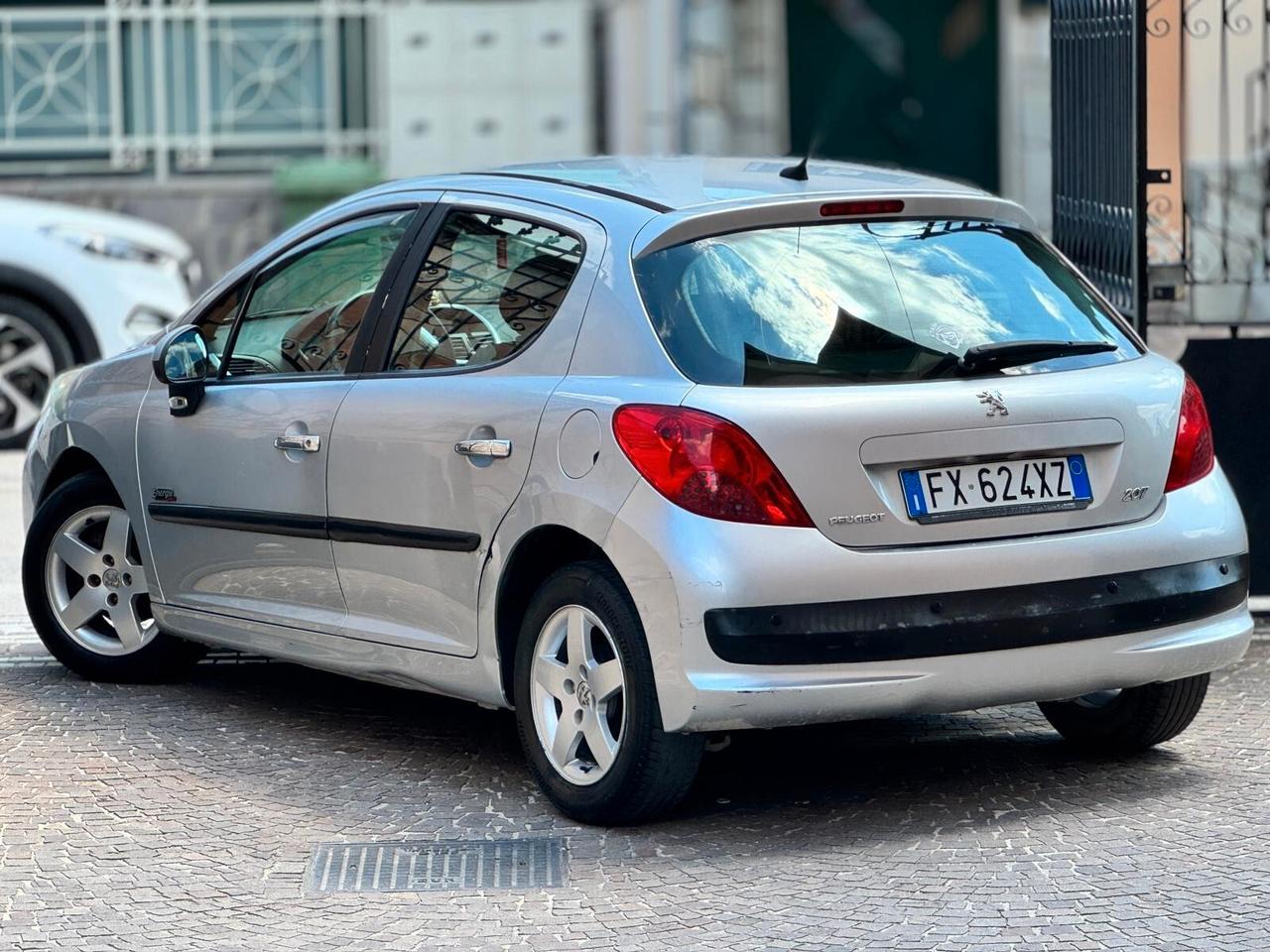Peugeot 207 1.4 8V 75CV 5p. Energie Sport ECO GPL