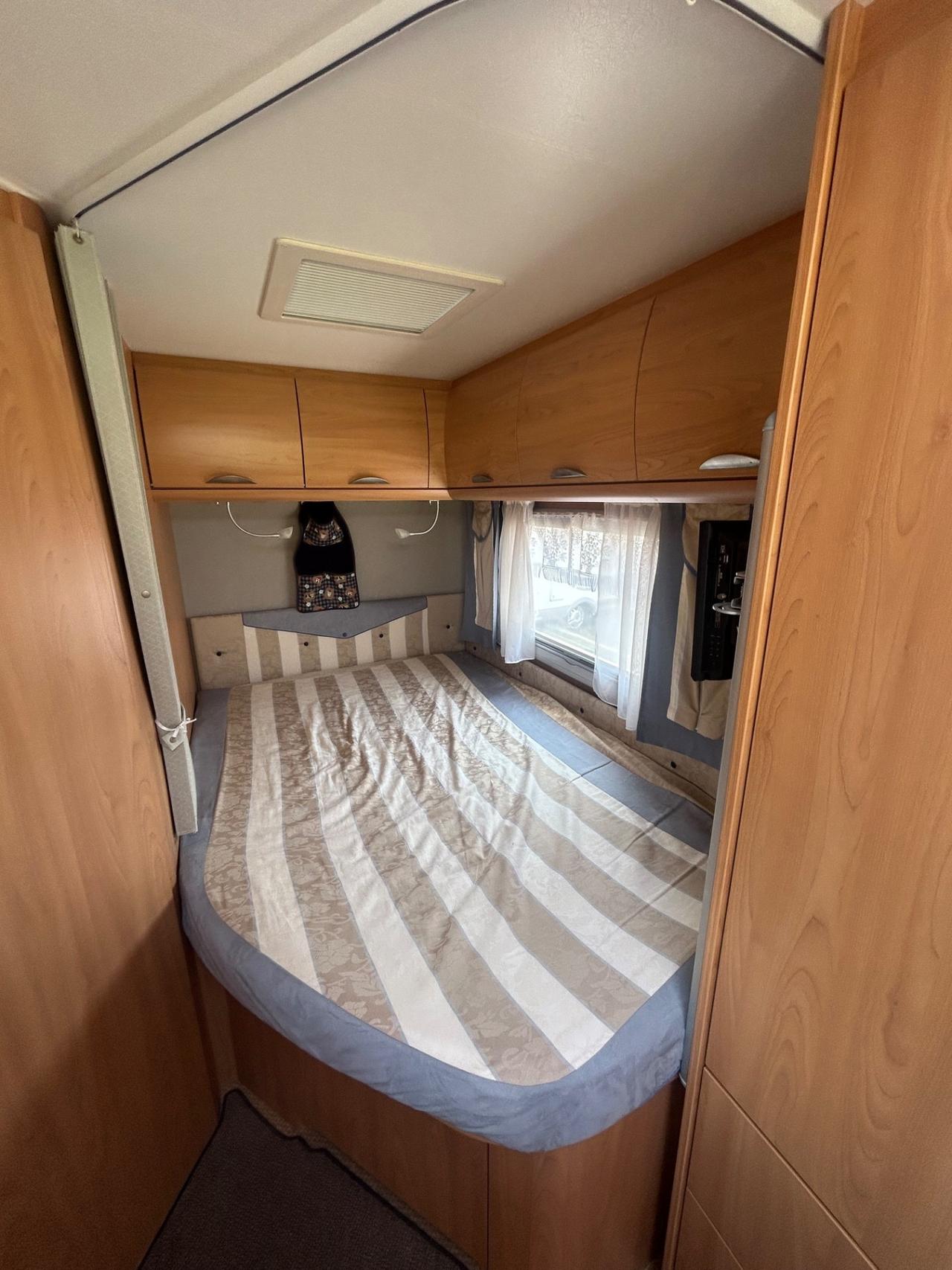 419 BURSTNER motorhome del 2005 in saldo