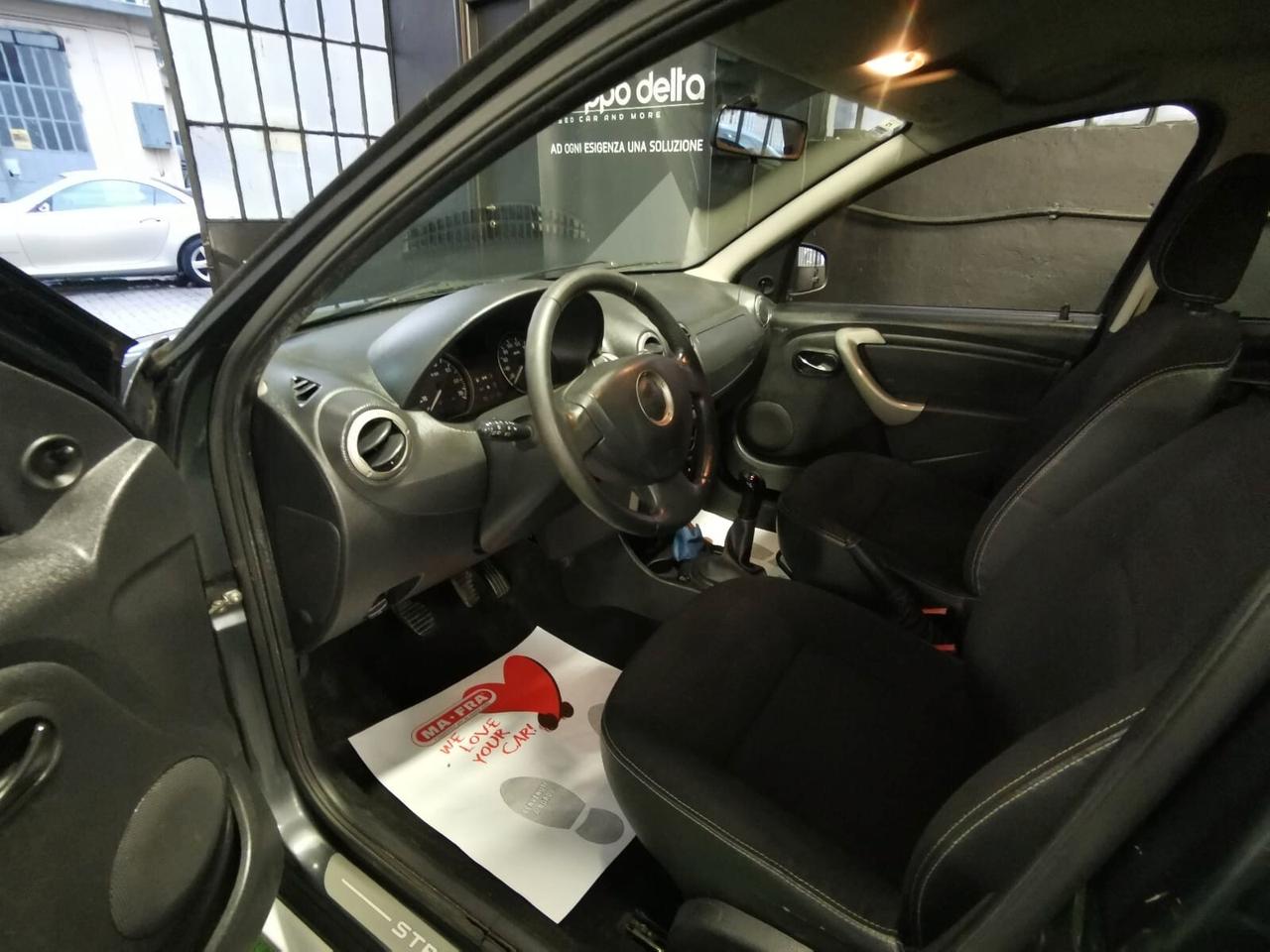 Dacia Sandero Stepway 1.6 GPL EURO 5 NEOPATENTATI GARANZIA 12 MESI