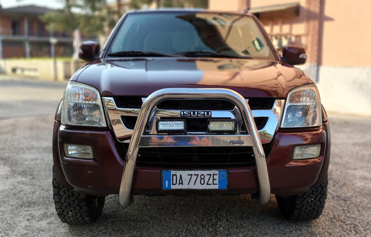 Isuzu D-Max 3.0 TD 4WD Aut e Gancio PICK UP