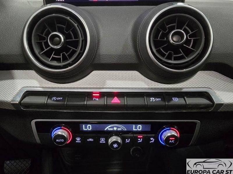 Audi Q2 1.5 35 TFSI IDENTITY BLACK S TRONIC