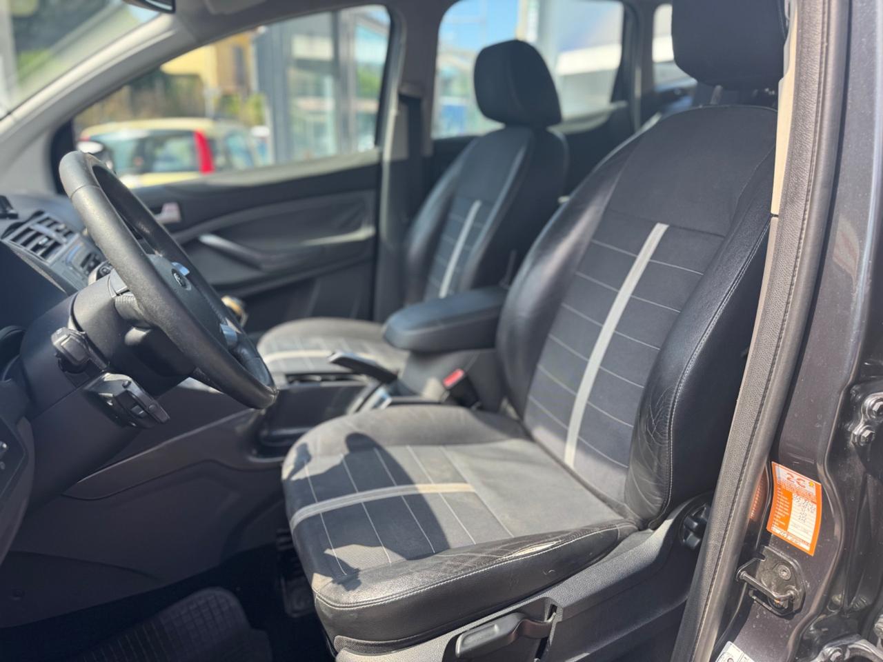 Ford Kuga 2.0 TDCi 136 CV 4WD Titanium DPF