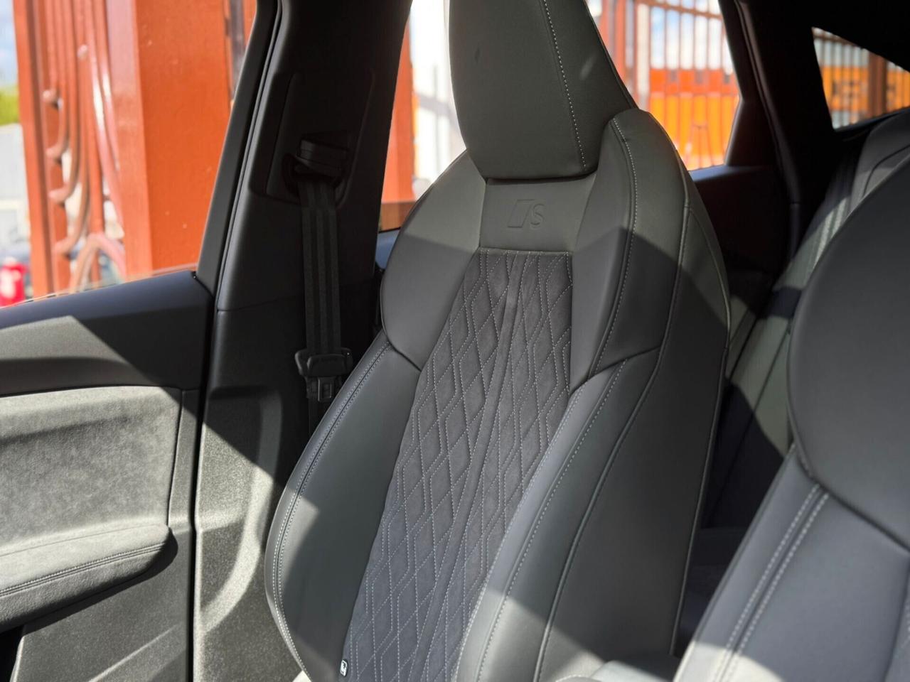 Audi Q5 SPB 40 TDI 204 CV quattro S tronic Identity Black