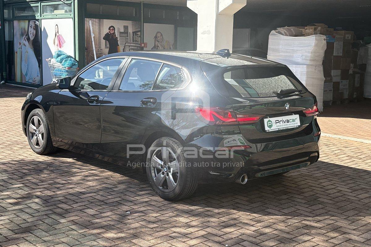 BMW 118i 5p. Advantage