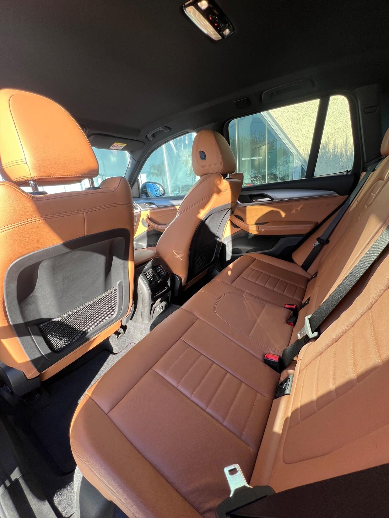 BMW X3 xdrive30d Super Offerta T-stock prezzo imperdibile