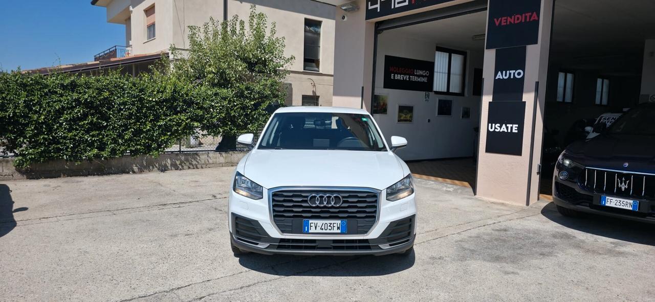 Audi Q2 30 TDI Business