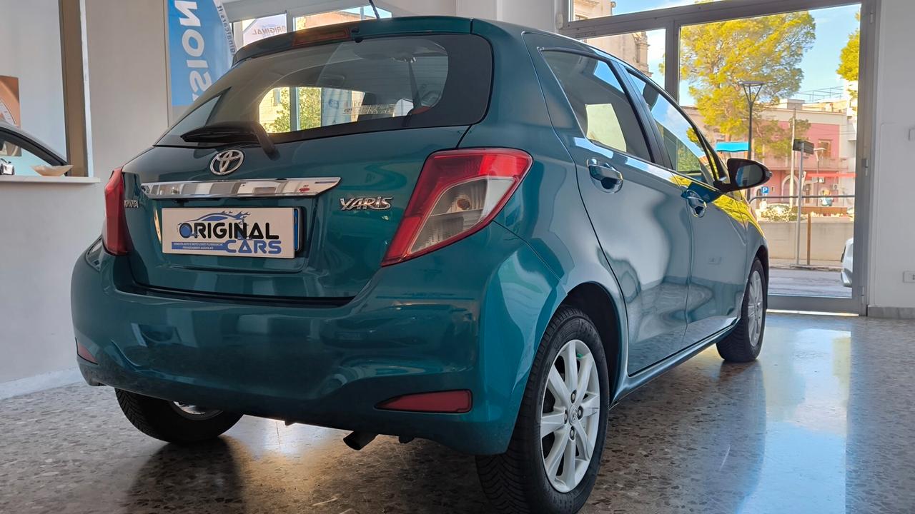 Toyota Yaris 1.4 D-4D 5 porte Lounge