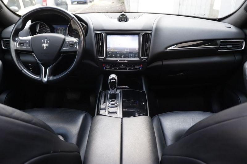 Maserati Levante V6 Diesel 275 CV AWD TETTO PANORAMICO Unicoproprietario