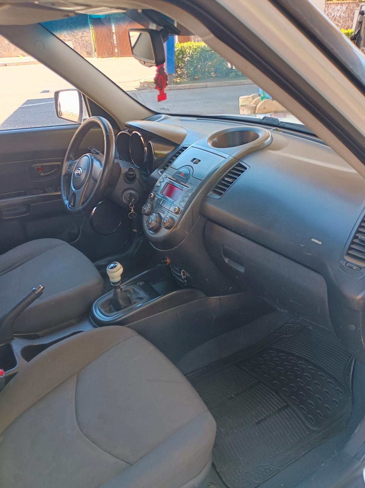 Kia Soul 1.6 CVVT Cool Bi-Fuel