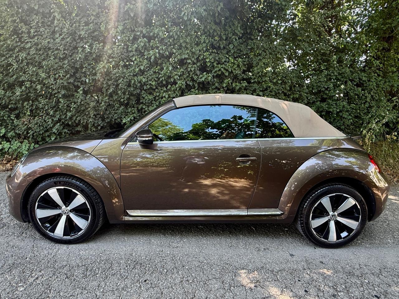 Volkswagen Maggiolino Cabrio 1.4 TSI - LA PIU BELLA ITALIA