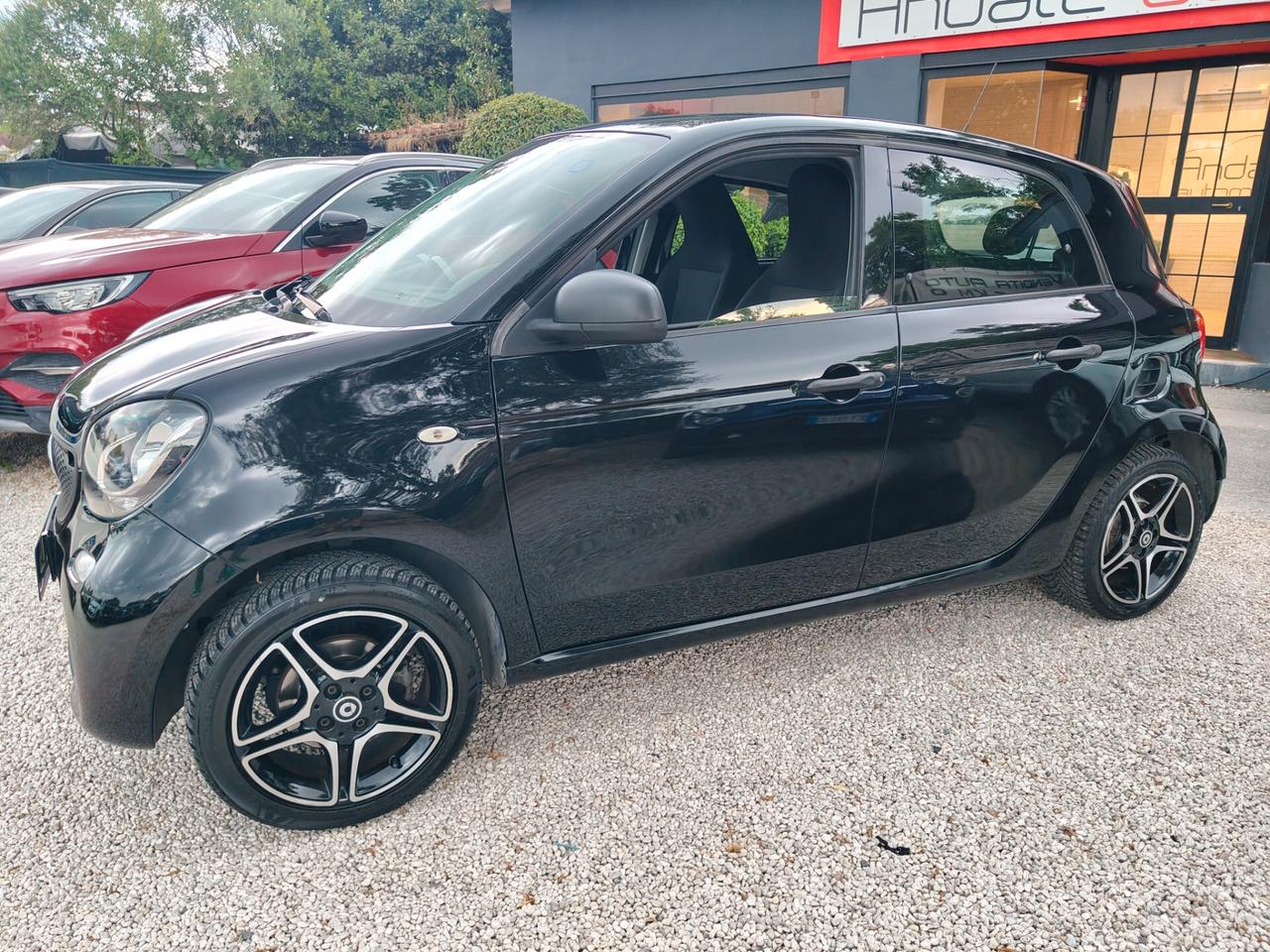 Smart ForFour 70 1.0 twinamic solo 71000km PREZZO REALE