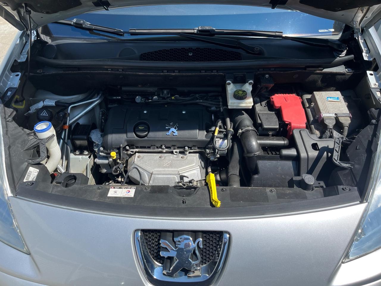 Peugeot Partner Tepee 1.6 VTi 120CV Outdoor GPL