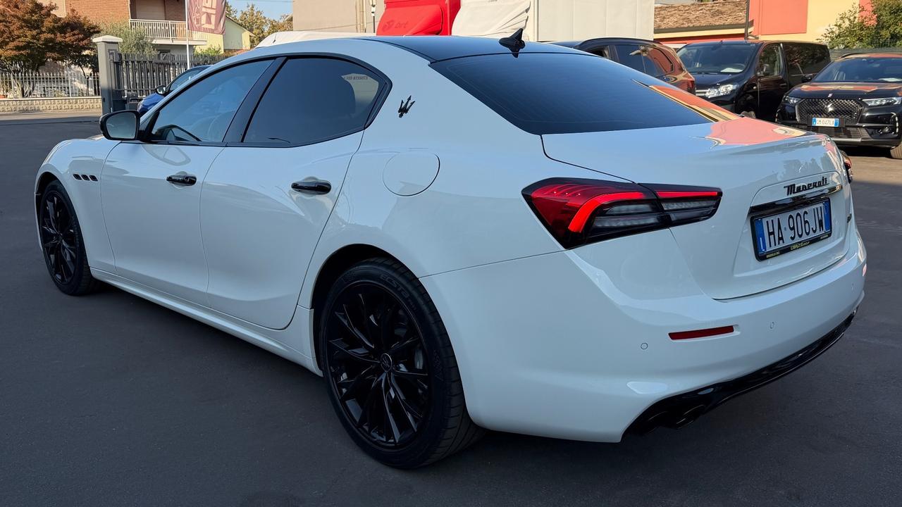 MASERATI GHIBLI 2.0 GT MHEV HYBRID AT8 330 CV - FULL LED, PELLE, SEDILI ELETTRICI