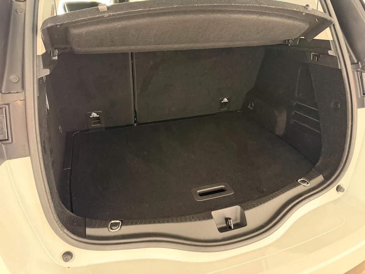 Renault Scénic dCi 160 CV EDC Energy Bose Automatic