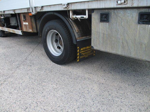 Iveco EUROCARGO 120 EL 18 E5 P.3690 CASSONE DA 5.4